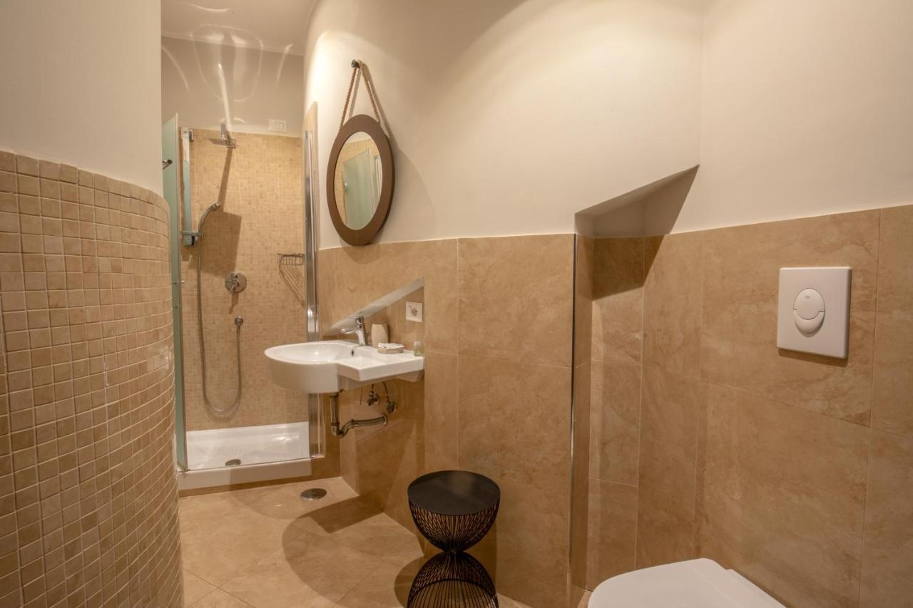 Daplace - Gran Torino Suites Rome Bagian luar foto